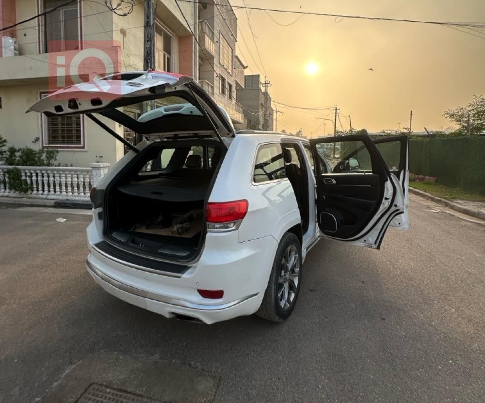 جيب جراند شيروكي